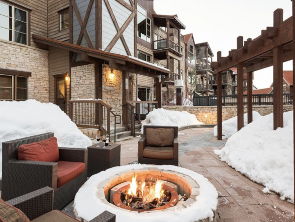 Silver Star Ski in Ski out and shuttle to Park City